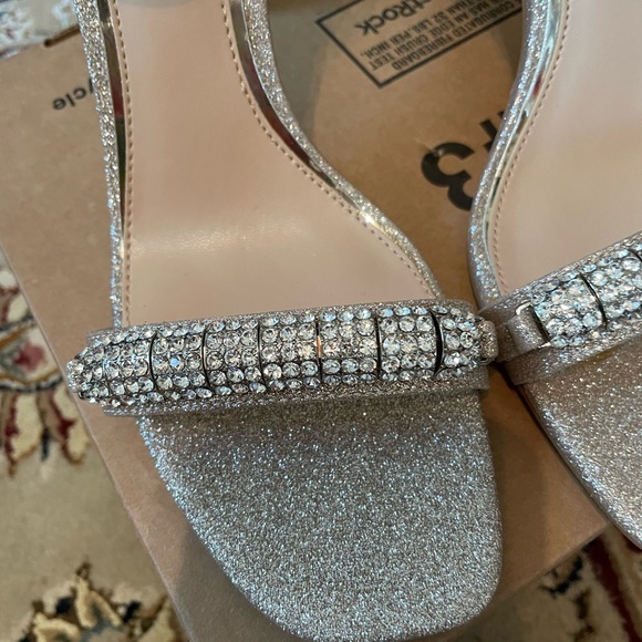 BNIB Badgley Mischka Bridal pale gold formal shoe sz 8 1/2 Nordstrom - Picture 4 of 5